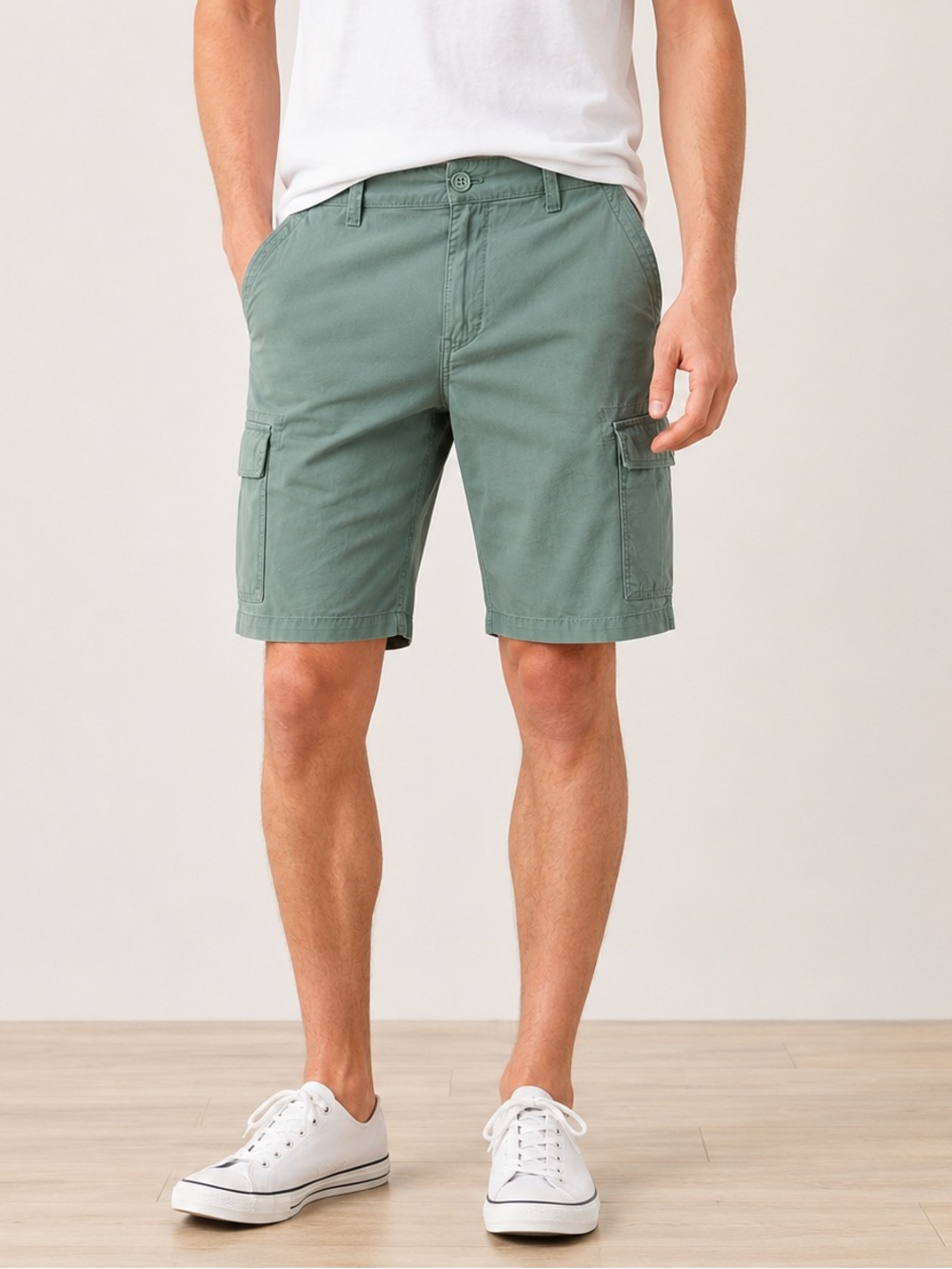 IZOD Saltwater Stretch Cargo Shorts Sage Green 32x10 Dadcore Casual Utility